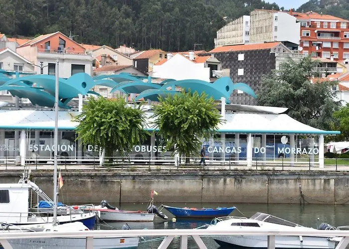 Casa Punta Balea, En El Centro Cangas do Morrazo